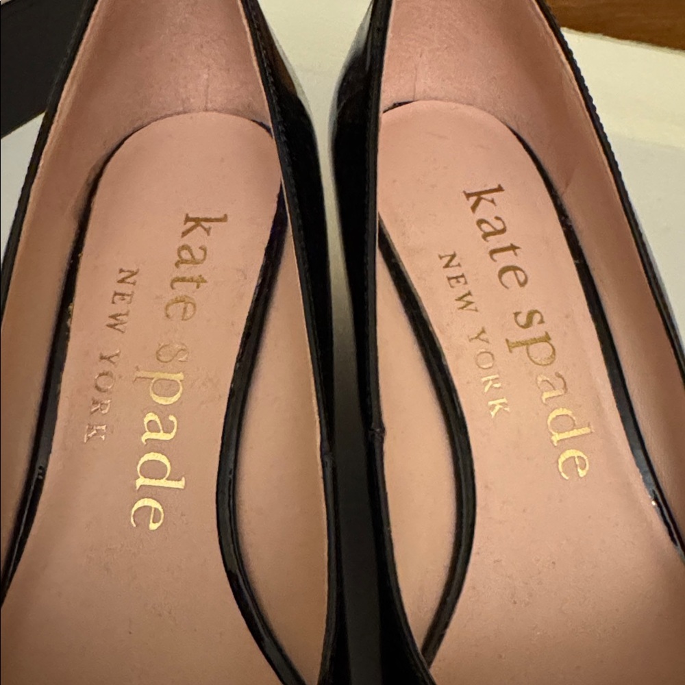 Kate Spade Black Patent Bowdie Wedges - Picture 5 of 5